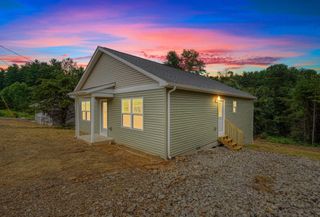 353 Elm Street, New Straitsville, OH 43766