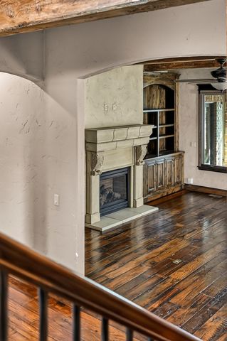 3260 W Rivulet Pass, Springfield, MO 65810