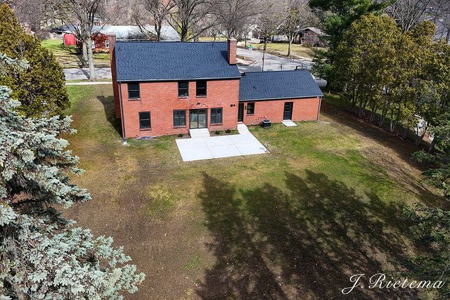 2150 Onekama Drive Se, City Of Grand Rapids, MI 49506