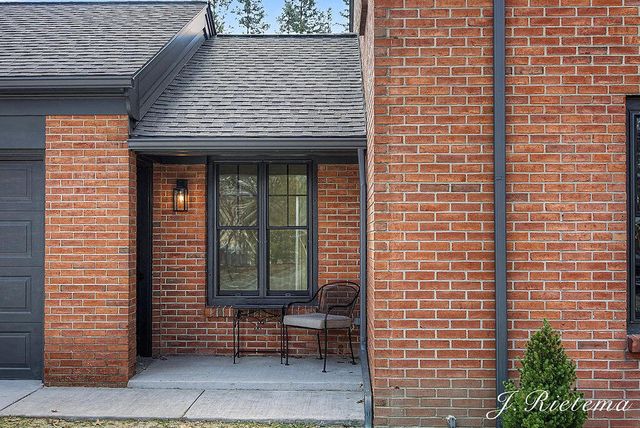 2150 Onekama Drive Se, City Of Grand Rapids, MI 49506