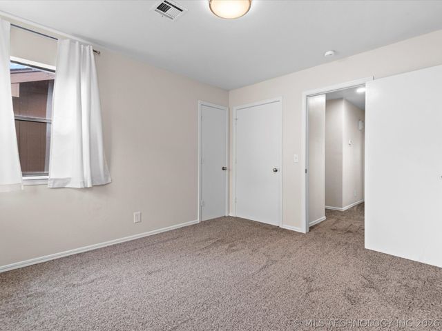 428 S Shawnee Avenue, Bartlesville, OK 74003