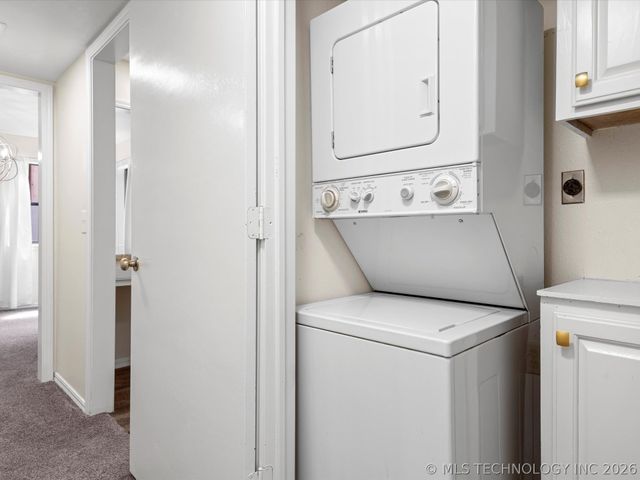 428 S Shawnee Avenue, Bartlesville, OK 74003