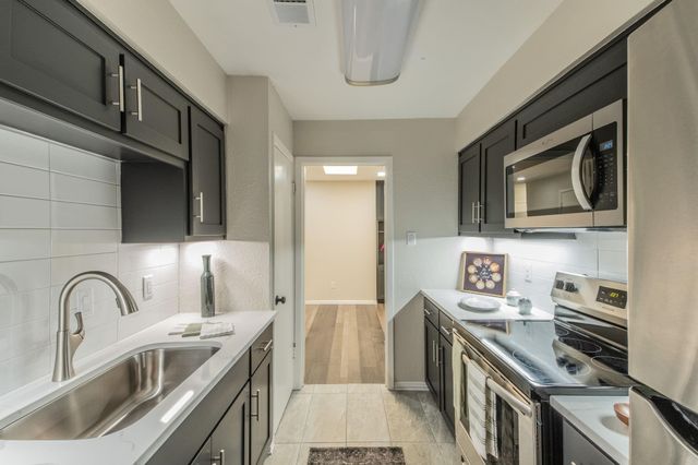 4450 Wind River Lane, Garland, TX 75042
