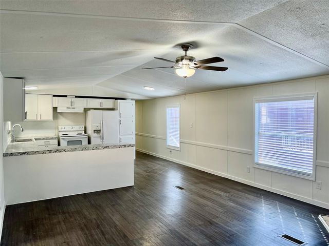 20517 N Navasota Drive, New Caney, TX 77357