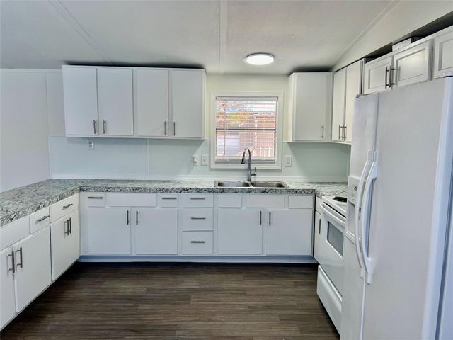 20517 N Navasota Drive, New Caney, TX 77357