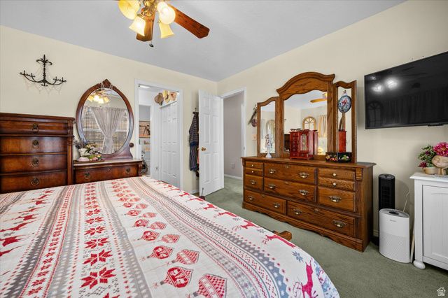 2222 E ROLLING OAKS LN, Layton, UT 84040