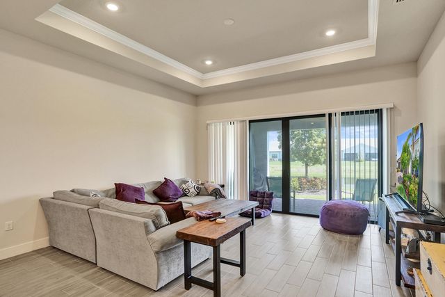 7719 S Blue Spring Drive, Parkland, FL 33067