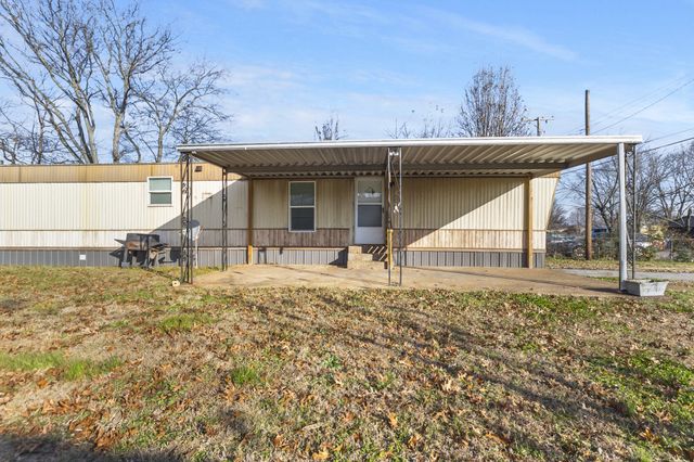 713 Willowview Dr, La Vergne, TN 37086