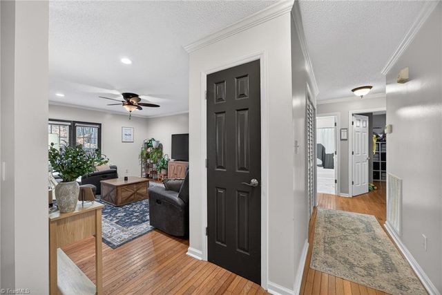 370 Lee Road, Thomasville, NC 27360