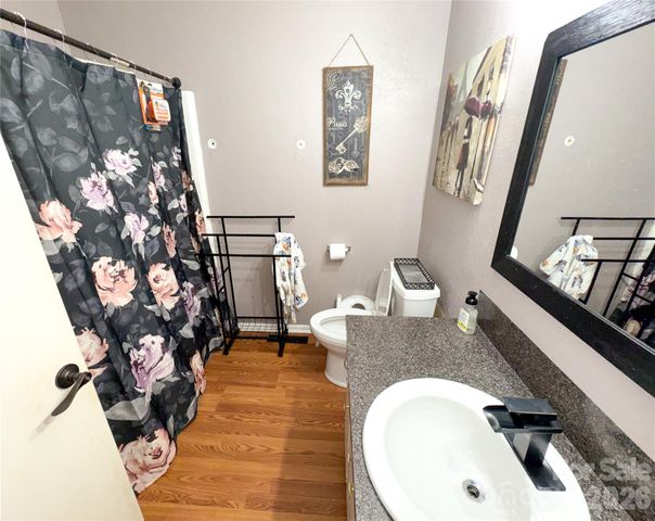 307 Meadowbrook Drive, Newton, NC 28658
