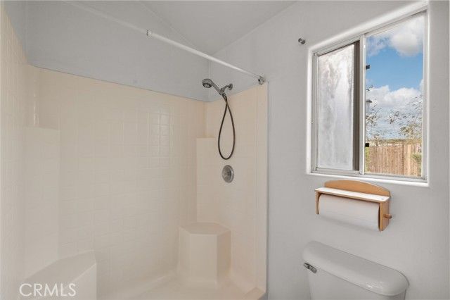 318 Leeta, Bakersfield, CA 93307