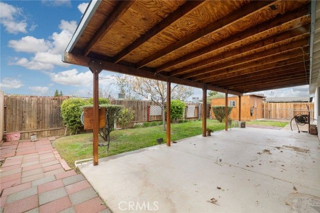 318 Leeta, Bakersfield, CA 93307