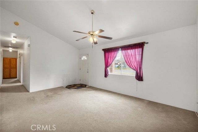 318 Leeta, Bakersfield, CA 93307