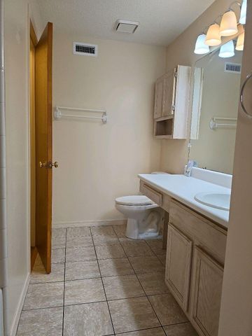 427 Bristol Cove Road, Mary Esther, FL 32569