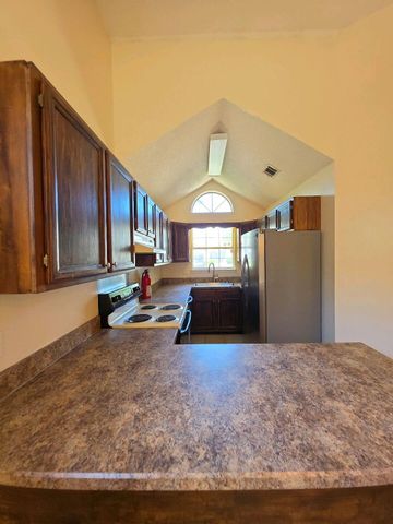 427 Bristol Cove Road, Mary Esther, FL 32569