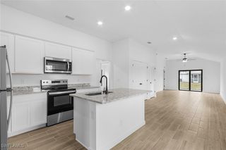 2739 NE 5th AVE, Cape Coral, FL 33909