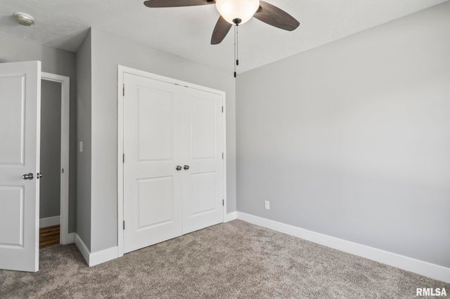 397 W MAIN Street, Williamsville, IL 62693