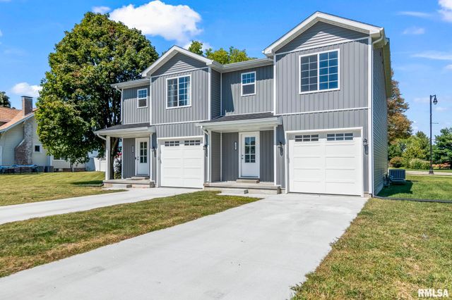 397 W MAIN Street, Williamsville, IL 62693