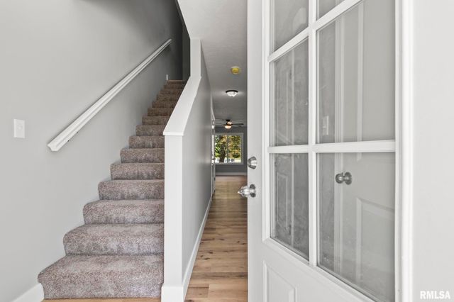 397 W MAIN Street, Williamsville, IL 62693