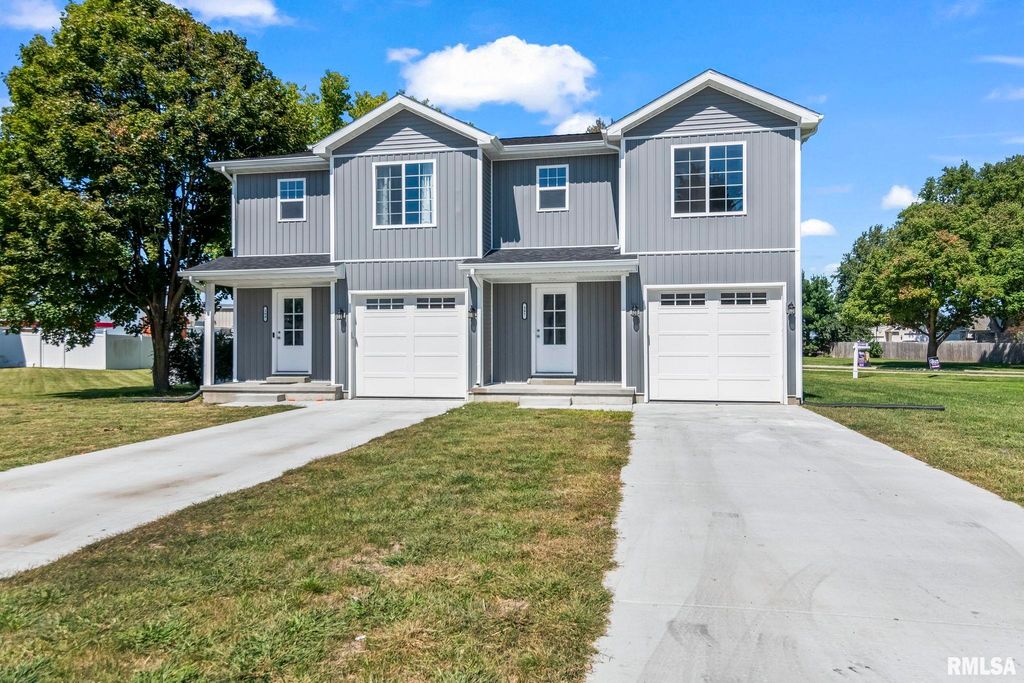 397 W MAIN Street, Williamsville, IL 62693