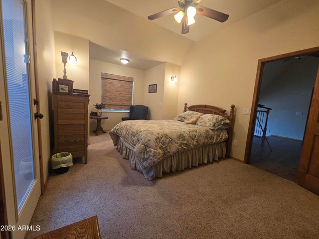 2785 N SKYHAWK Drive, Overgaard, AZ 85933