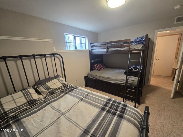 2785 N SKYHAWK Drive, Overgaard, AZ 85933