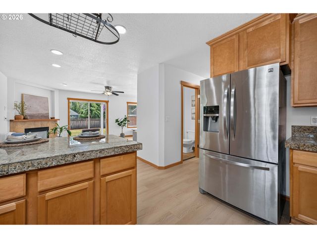 10303 Ne 52ND Ct, Vancouver, WA 98686
