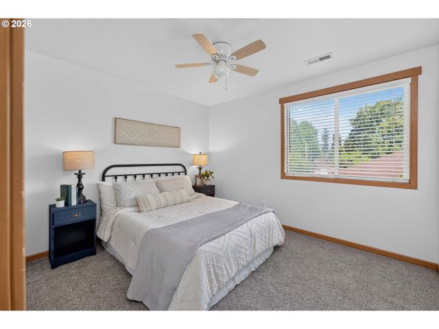 10303 Ne 52ND Ct, Vancouver, WA 98686