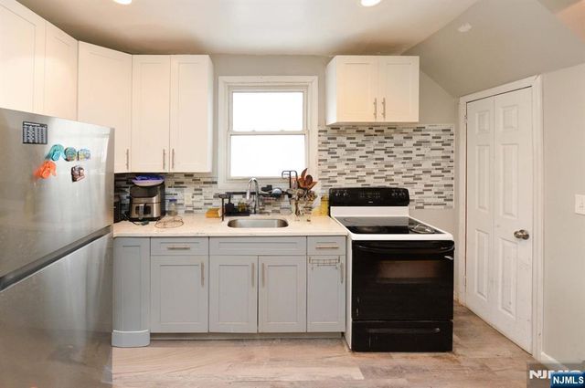 839 15th Street, Newark, NJ 07108