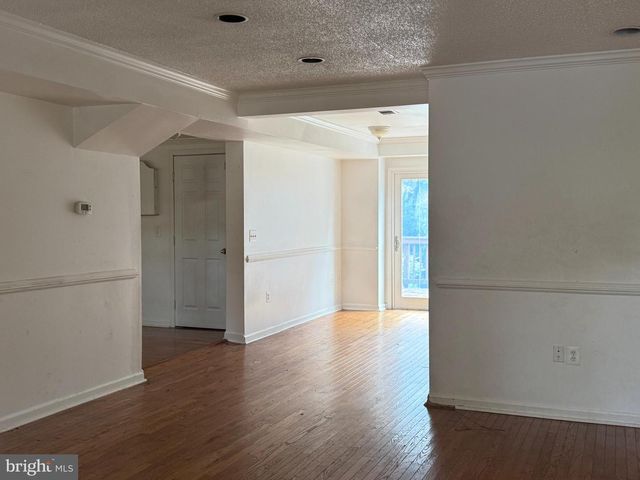 1 CARROLL DR, Stafford, VA 22554