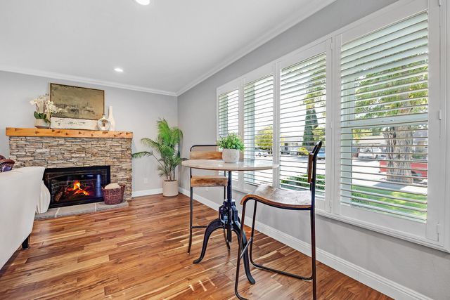 1815 Pine St, Livermore, CA 94551