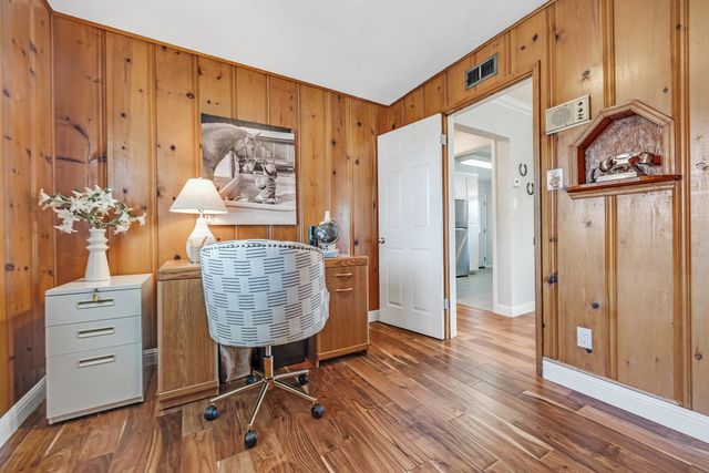 1815 Pine St, Livermore, CA 94551