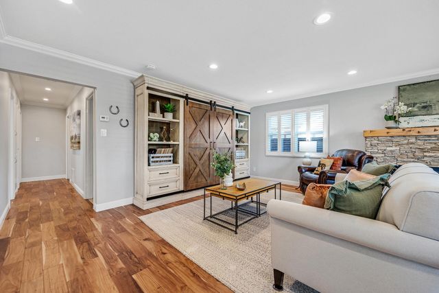 1815 Pine St, Livermore, CA 94551