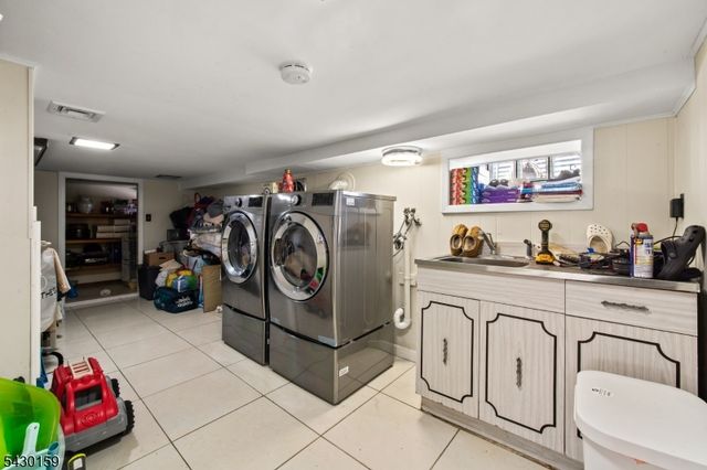 180 Hadley Ave, Clifton City, NJ 07011