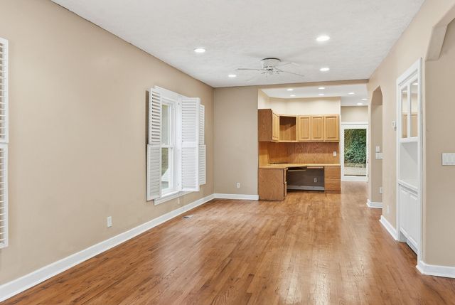 206 TURLEY Avenue, Council Bluffs, IA 51503