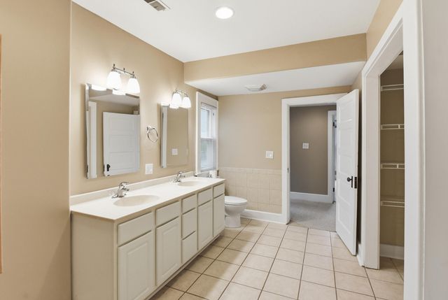 206 TURLEY Avenue, Council Bluffs, IA 51503