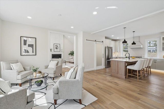 452 Middle Winchendon Road, Rindge, NH 03461