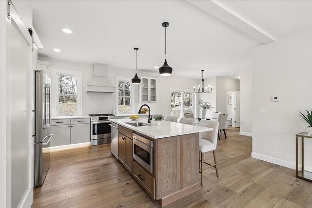 452 Middle Winchendon Road, Rindge, NH 03461