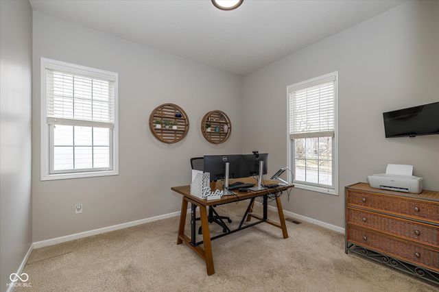 13802 Heatherfield Drive, Fishers, IN 46038