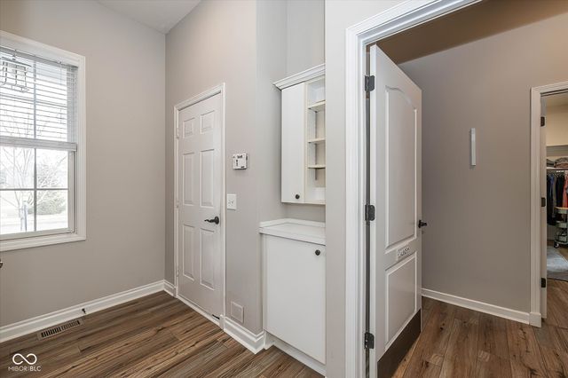 13802 Heatherfield Drive, Fishers, IN 46038