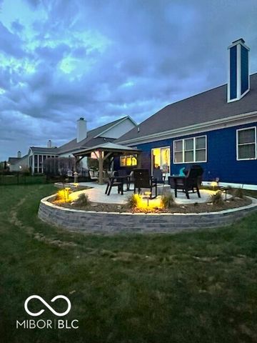 13802 Heatherfield Drive, Fishers, IN 46038