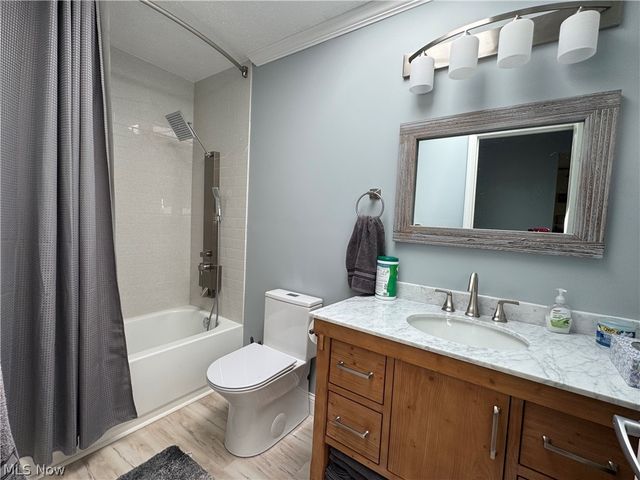 165 Wynnwood Drive, Marietta, OH 45750