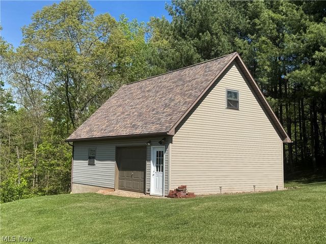 165 Wynnwood Drive, Marietta, OH 45750