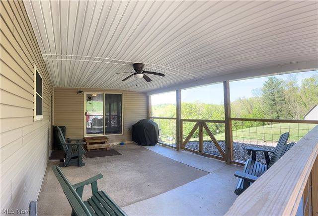 165 Wynnwood Drive, Marietta, OH 45750