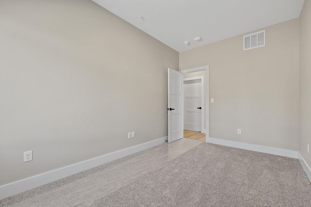 47 Old Oak Hill Drive 31, Reeds Spring, MO 65737
