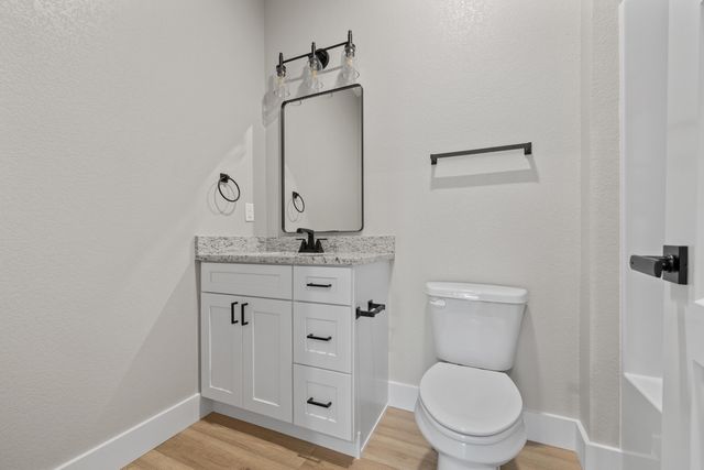 47 Old Oak Hill Drive 31, Reeds Spring, MO 65737