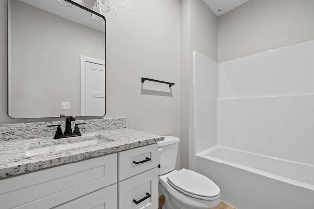 47 Old Oak Hill Drive 31, Reeds Spring, MO 65737