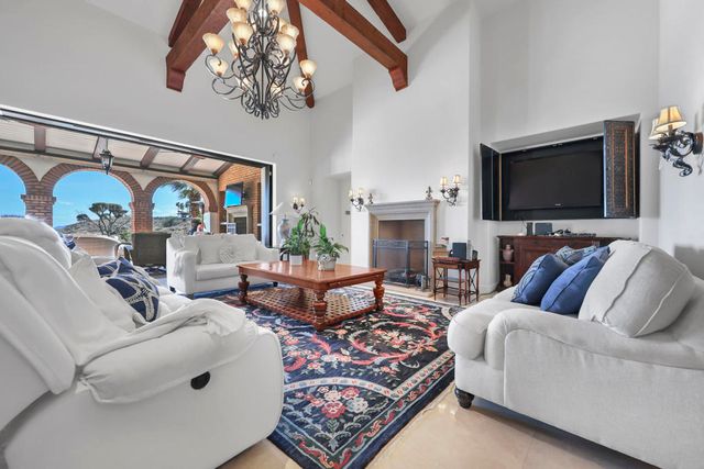 14 Santa Rosa Mountain Lane, Rancho Mirage, CA 92270