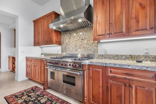 14 Santa Rosa Mountain Lane, Rancho Mirage, CA 92270