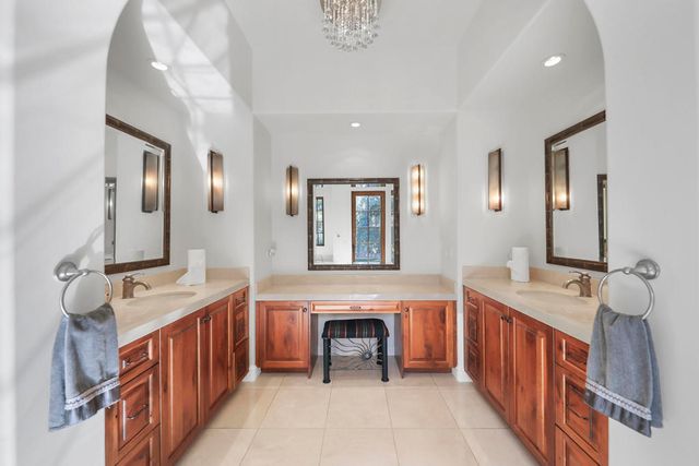 14 Santa Rosa Mountain Lane, Rancho Mirage, CA 92270